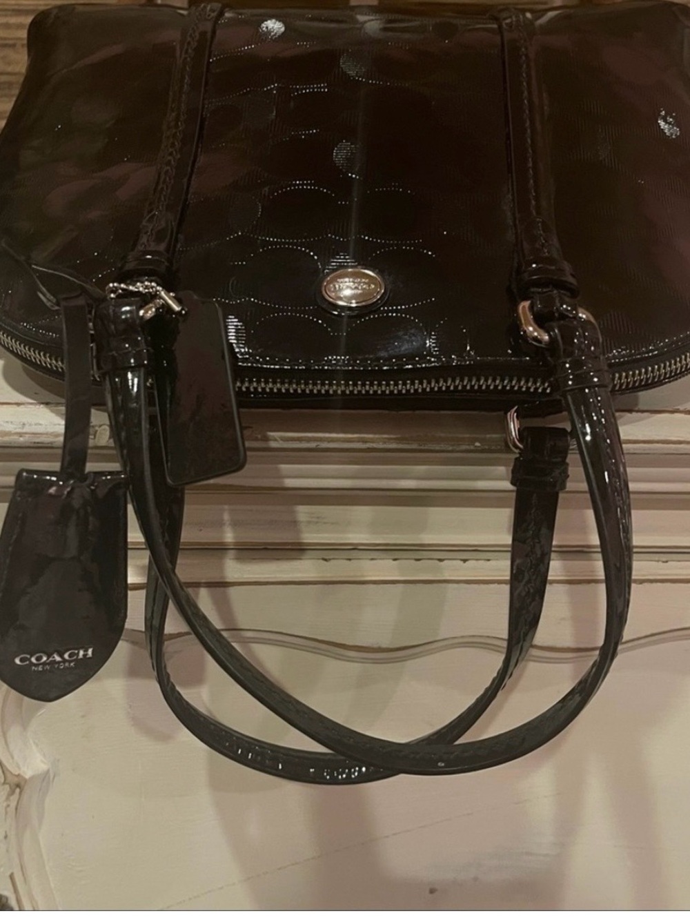 Coach Chainlink Embossed Glossy Patent Leather Dome Satchel Handbag Purse NWOT